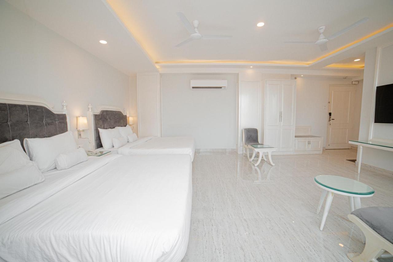 Pearl Courtyard Hotel Varanasi Exterior photo